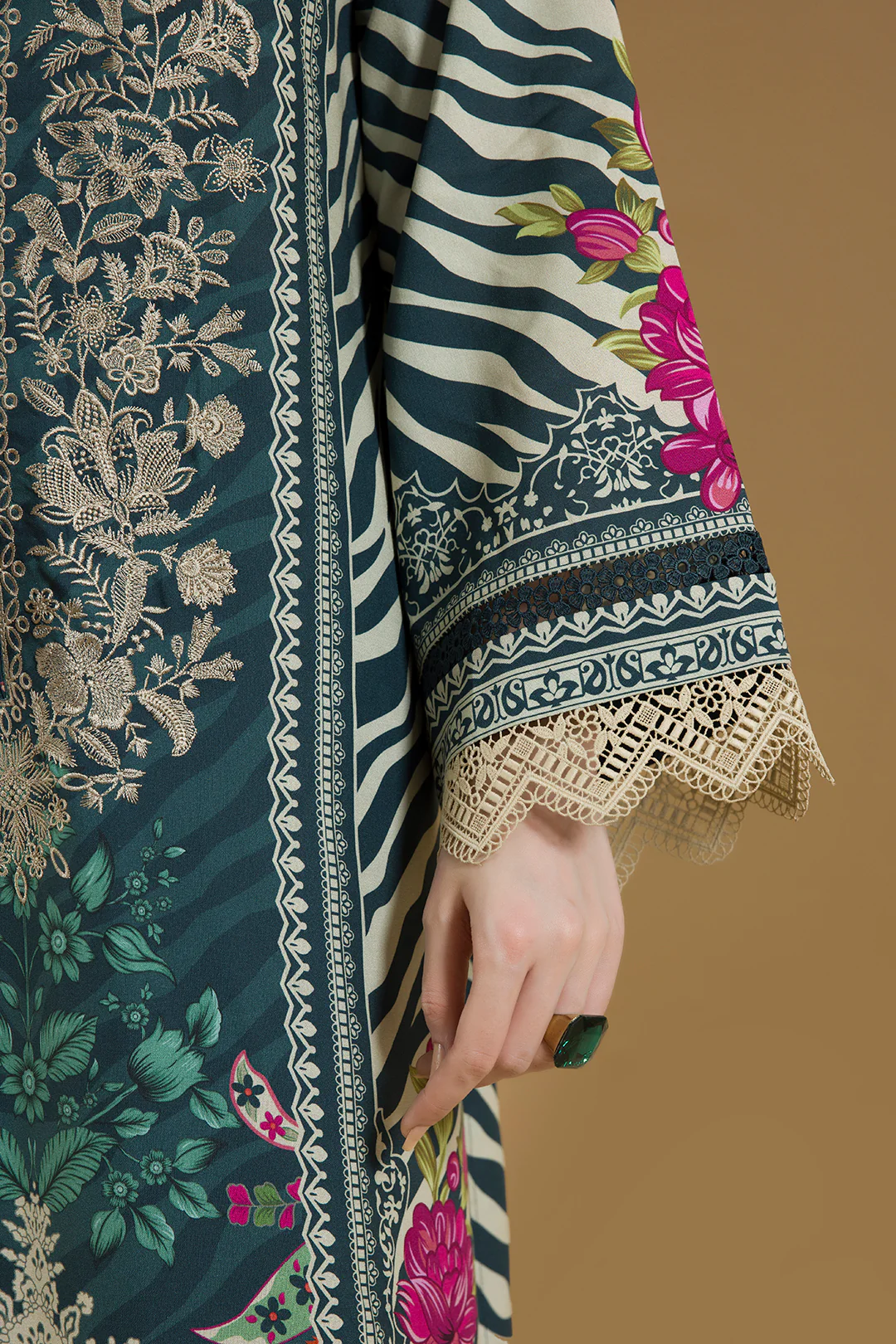 Embroidered Shirt Shalwar Dupatta - 0114 - Image 9