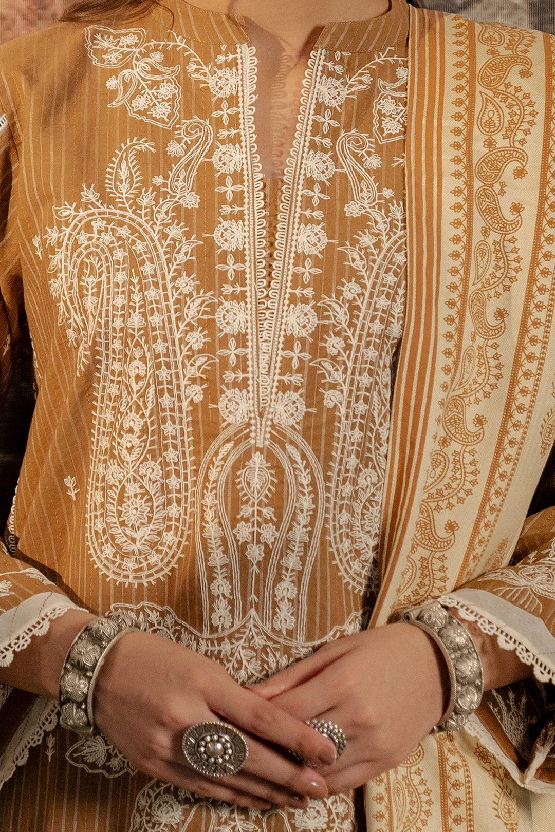 Embroidered Shirt Shalwar Shawl - 0407 - Image 4