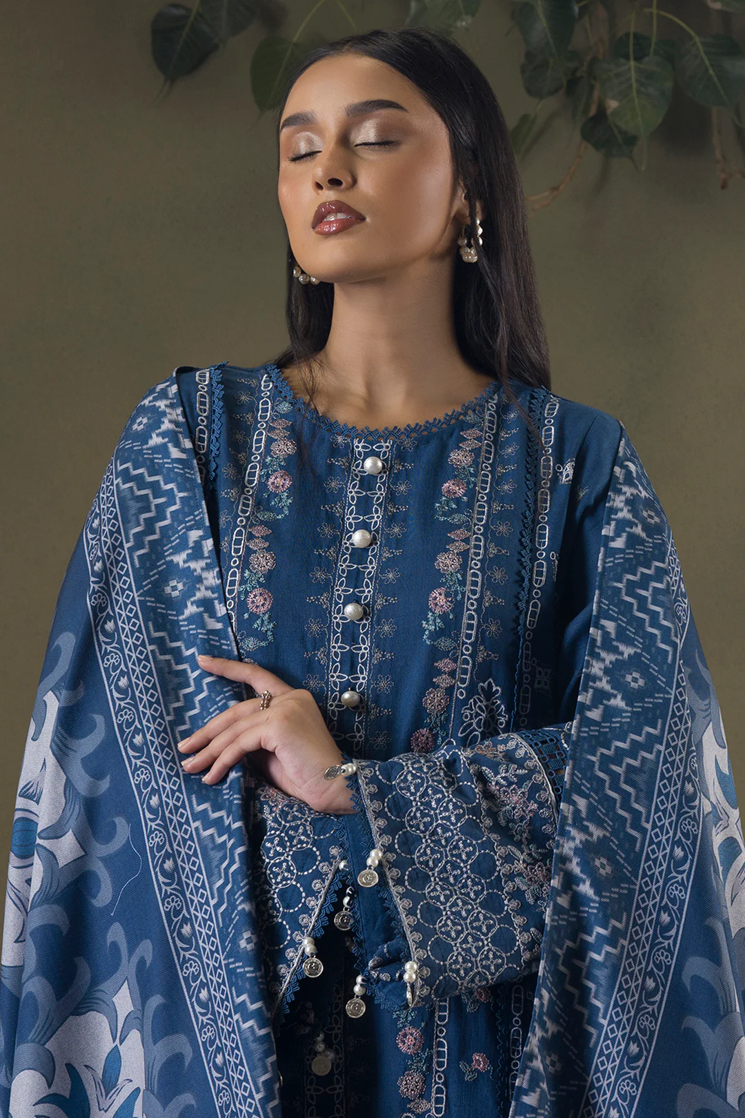 Embroidered Shirt Shalwar Shawl - 0234