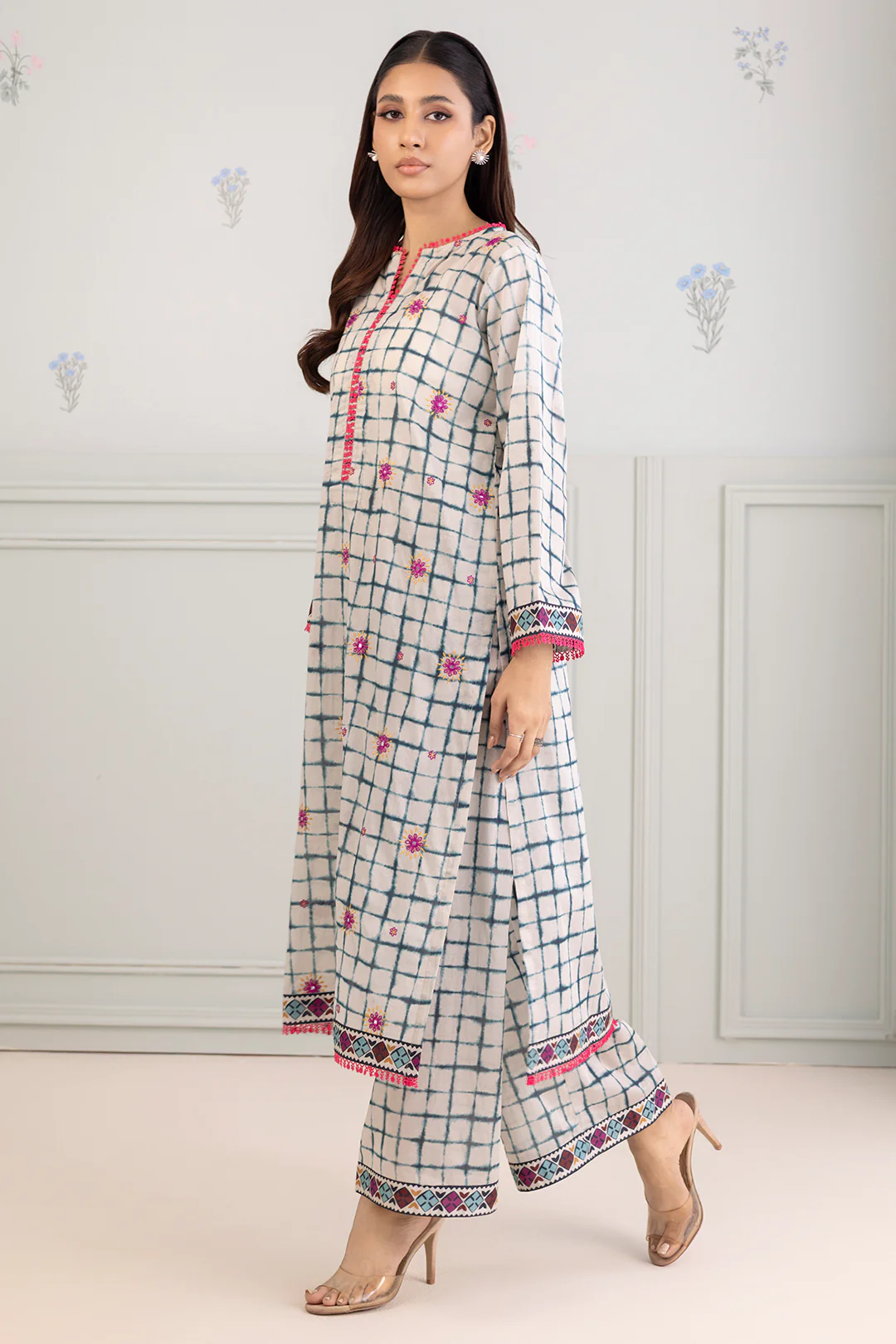Embroidered Shirt Shalwar - 0372 - Image 4
