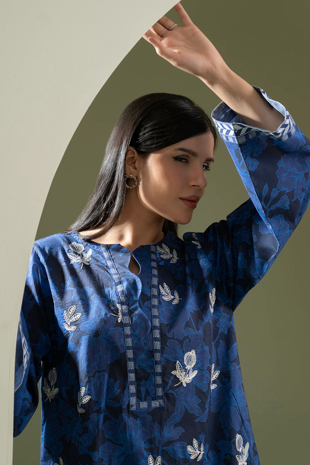 Embroidered Shirt Shalwar - 0550 - Image 3