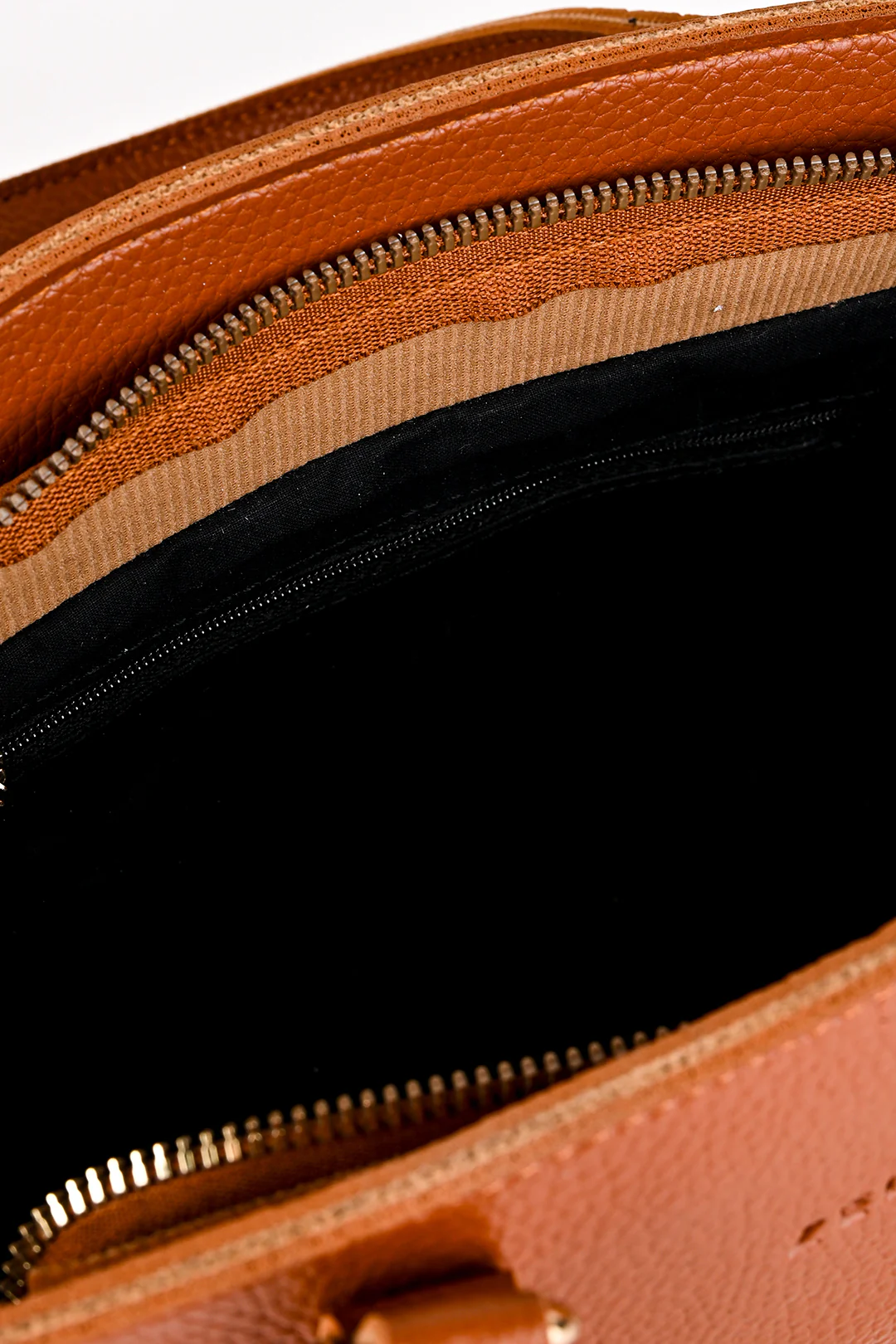 Shoulder Bags - E894 - Image 12