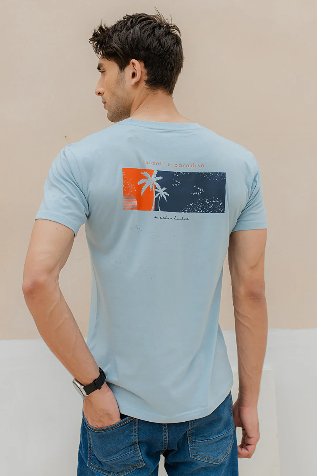 Graphic T-shirt - 0030 - Image 4