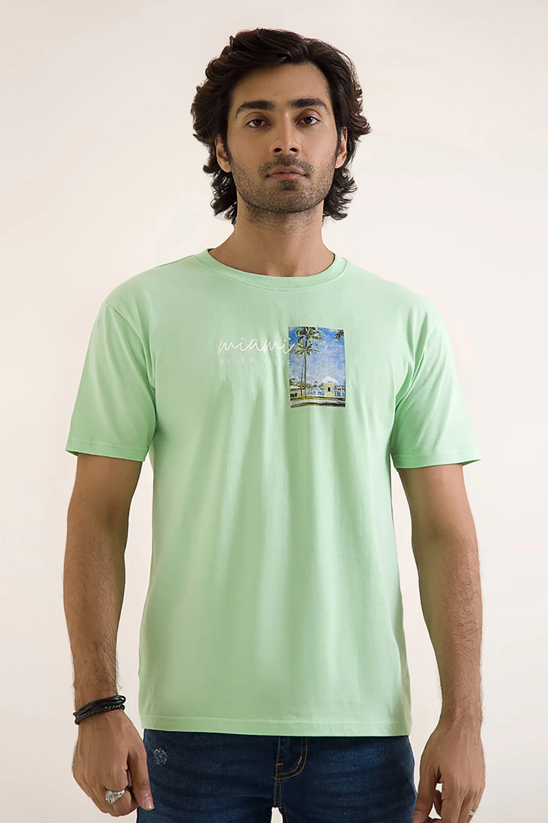 Graphic T-shirt - 0040 - Image 2