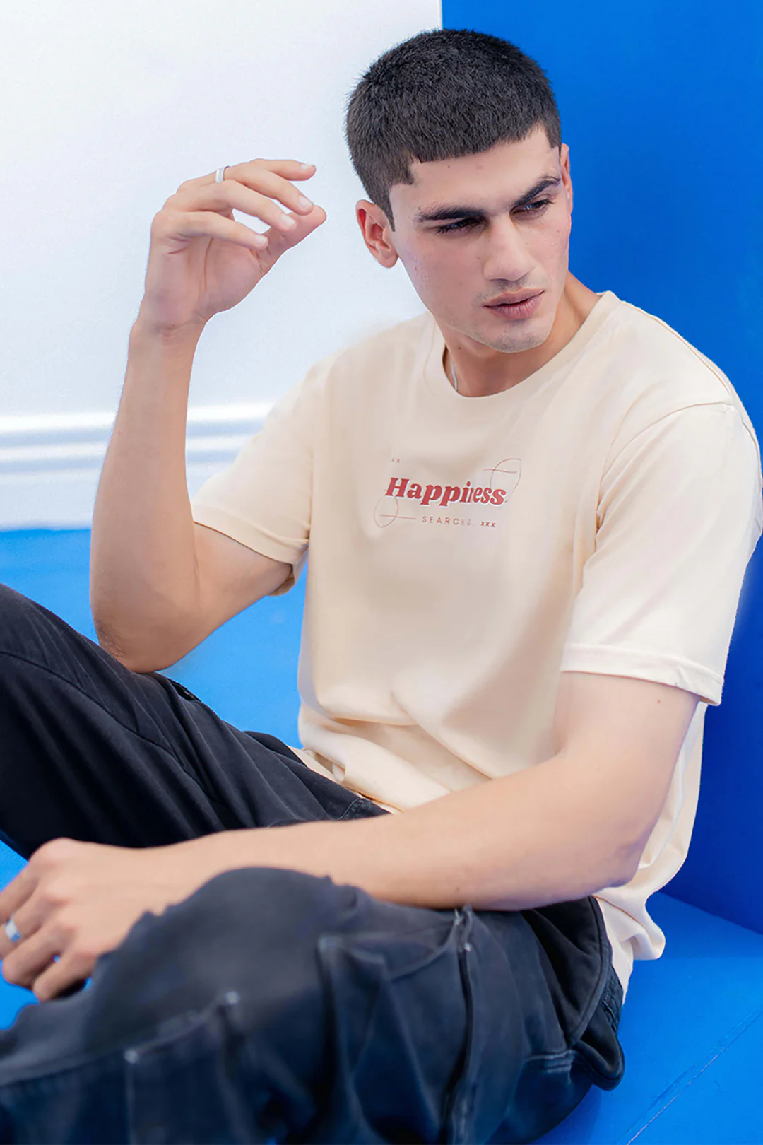 Graphic T-shirt - 0046 - Image 2