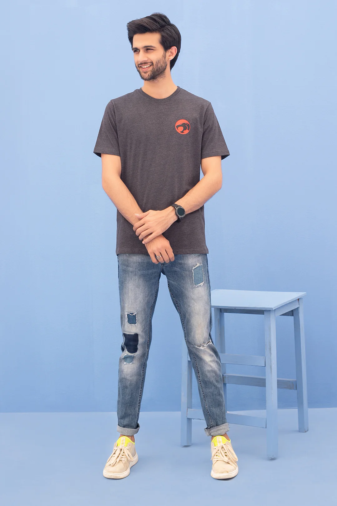 Graphic T-shirt - 1004 - Image 2
