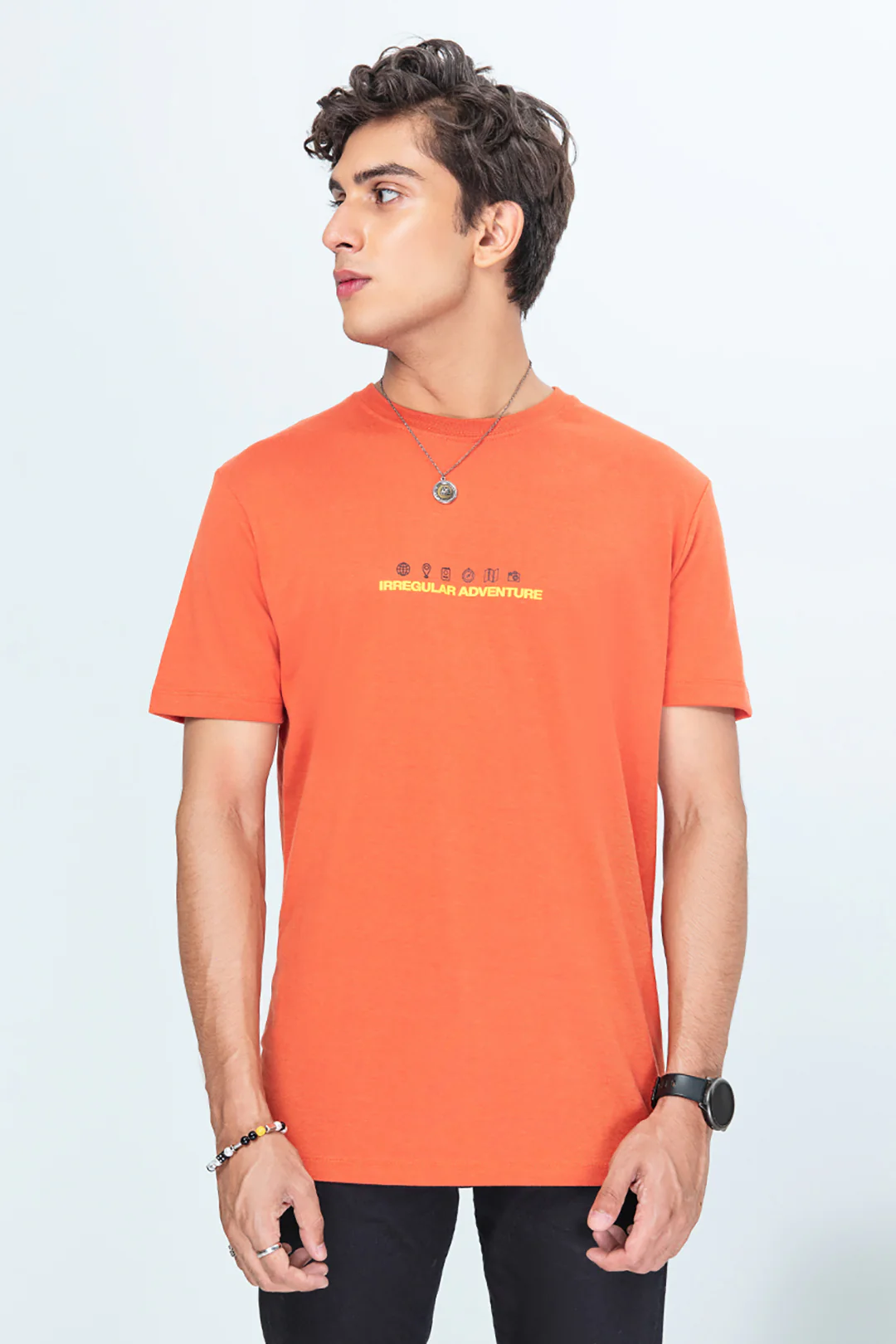 Graphic T-shirt - 2040 - Image 2