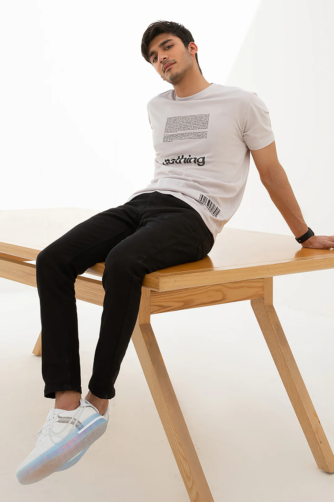 Graphic T-shirt - 3024 - Image 2