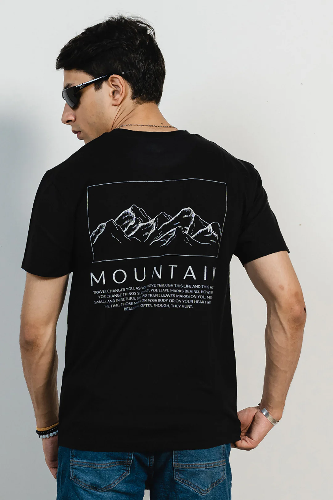 Graphic T-shirt - 3041 - Image 4