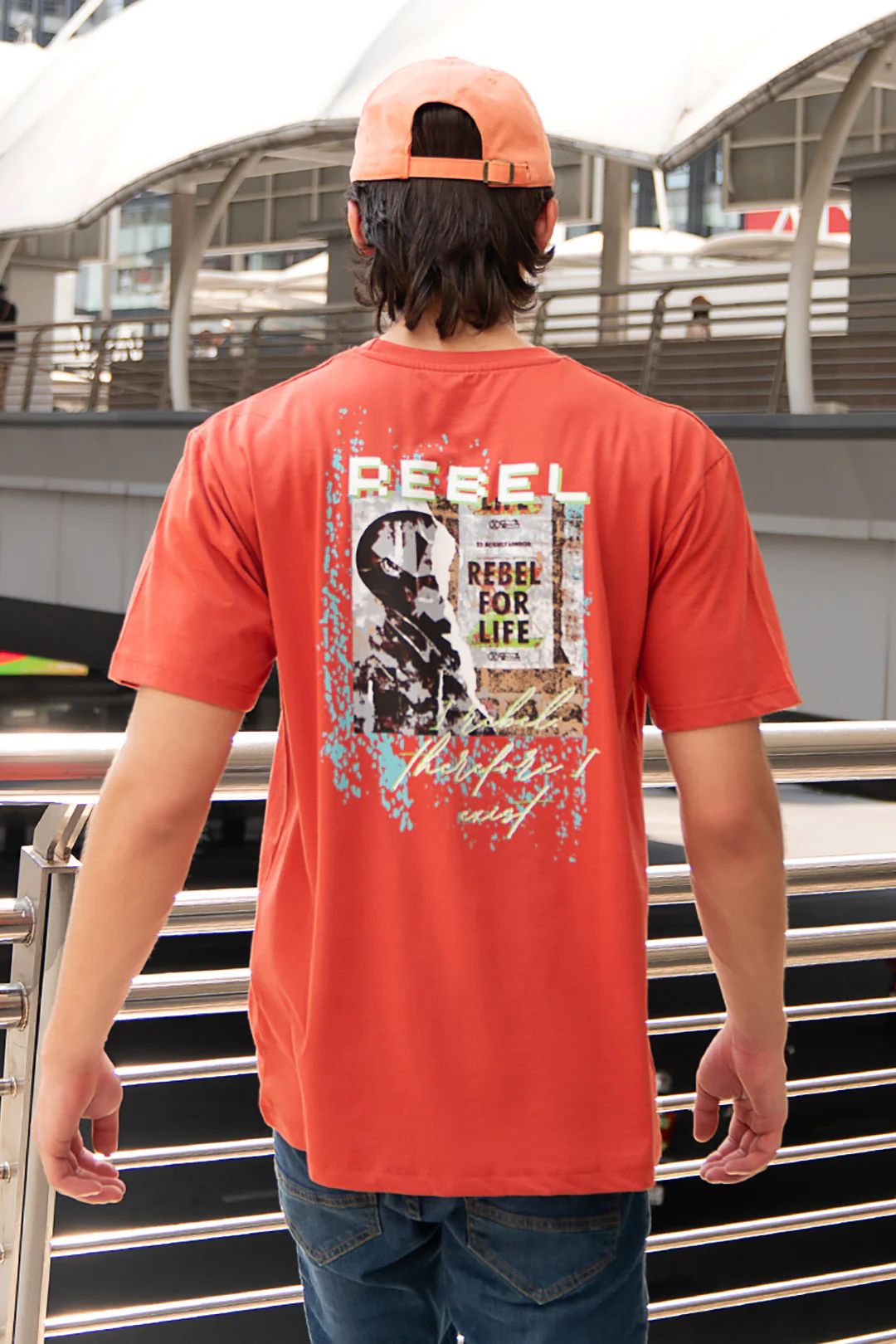 Graphic T-Shirt - R031 - Image 5
