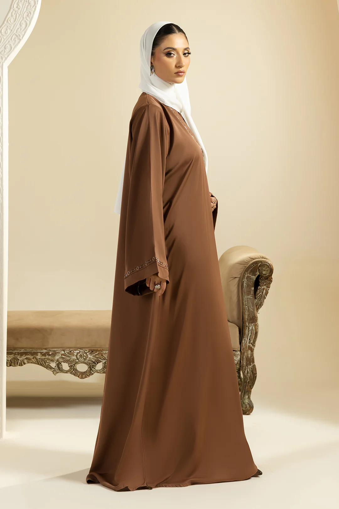 Stonework Button Abaya - 5019 - Image 4