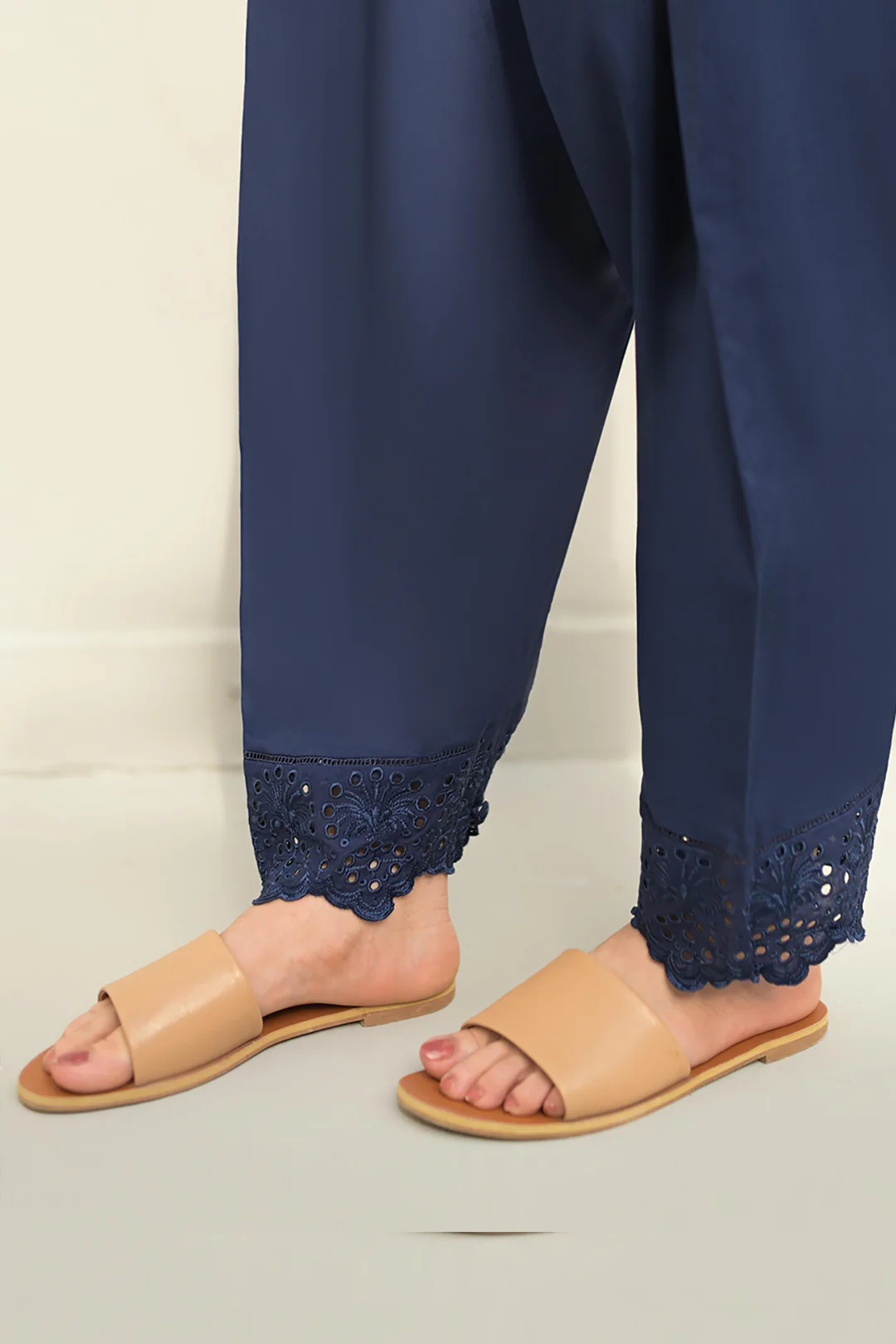 Straight Trouser - 0025 - Image 6