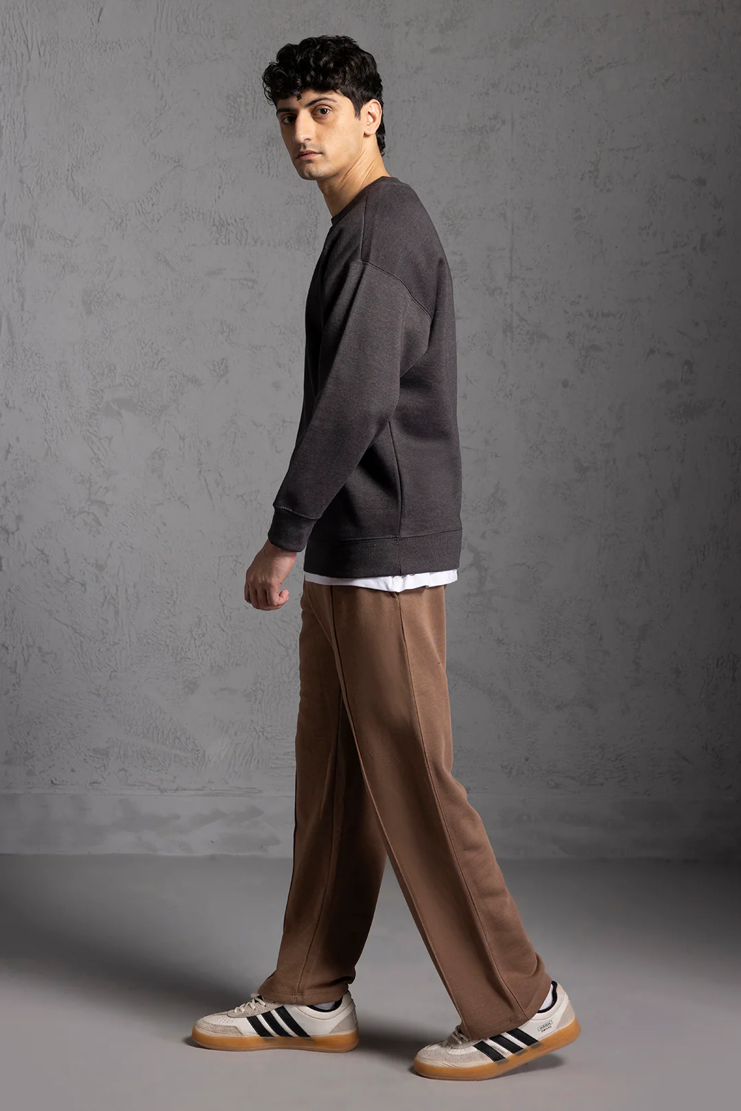 Basic Relax Sweat Shirts - 5002 - Image 16