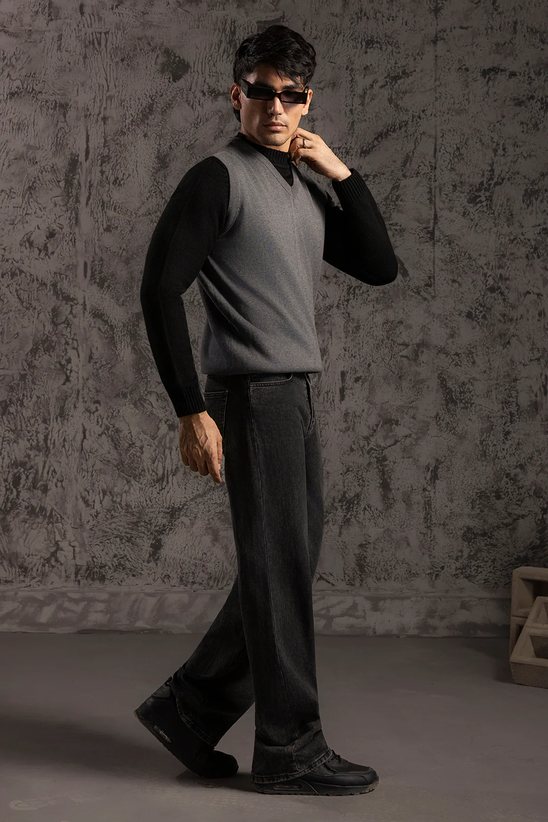 Sweater - 5002 - Image 5