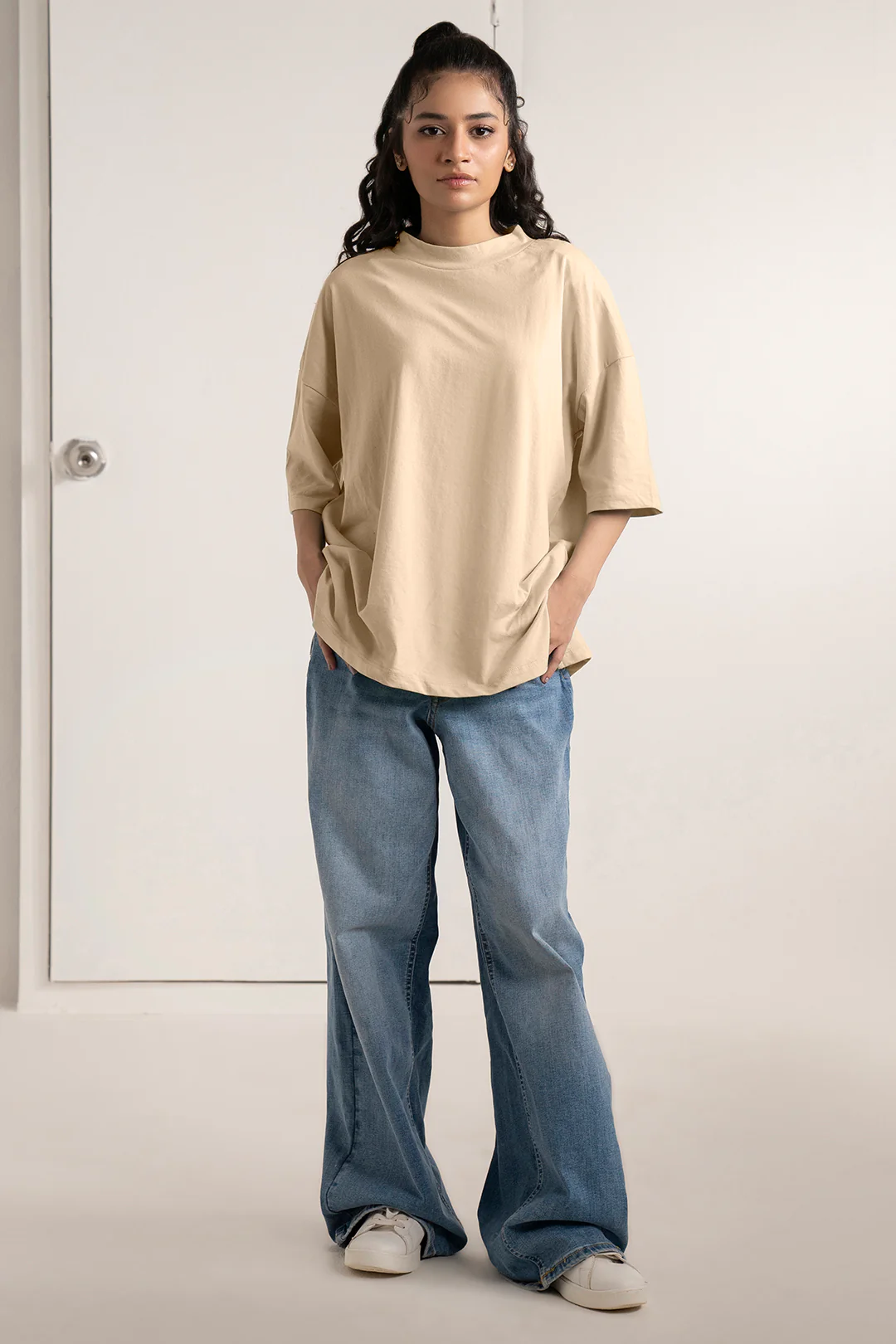 Oversized Basic T-Shirt - 5012 - Image 2