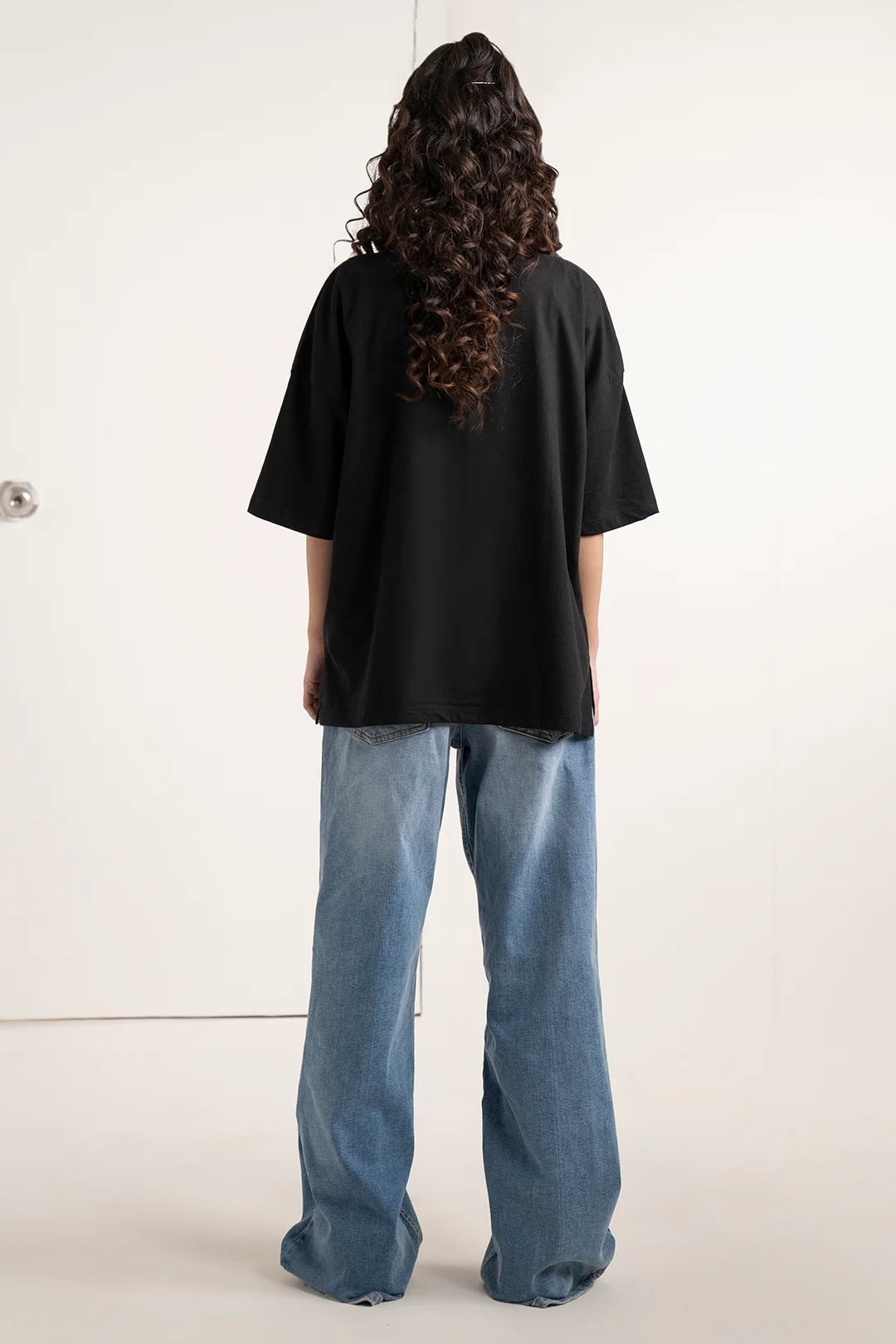 Oversized Basic T-Shirt - 5016 - Image 8