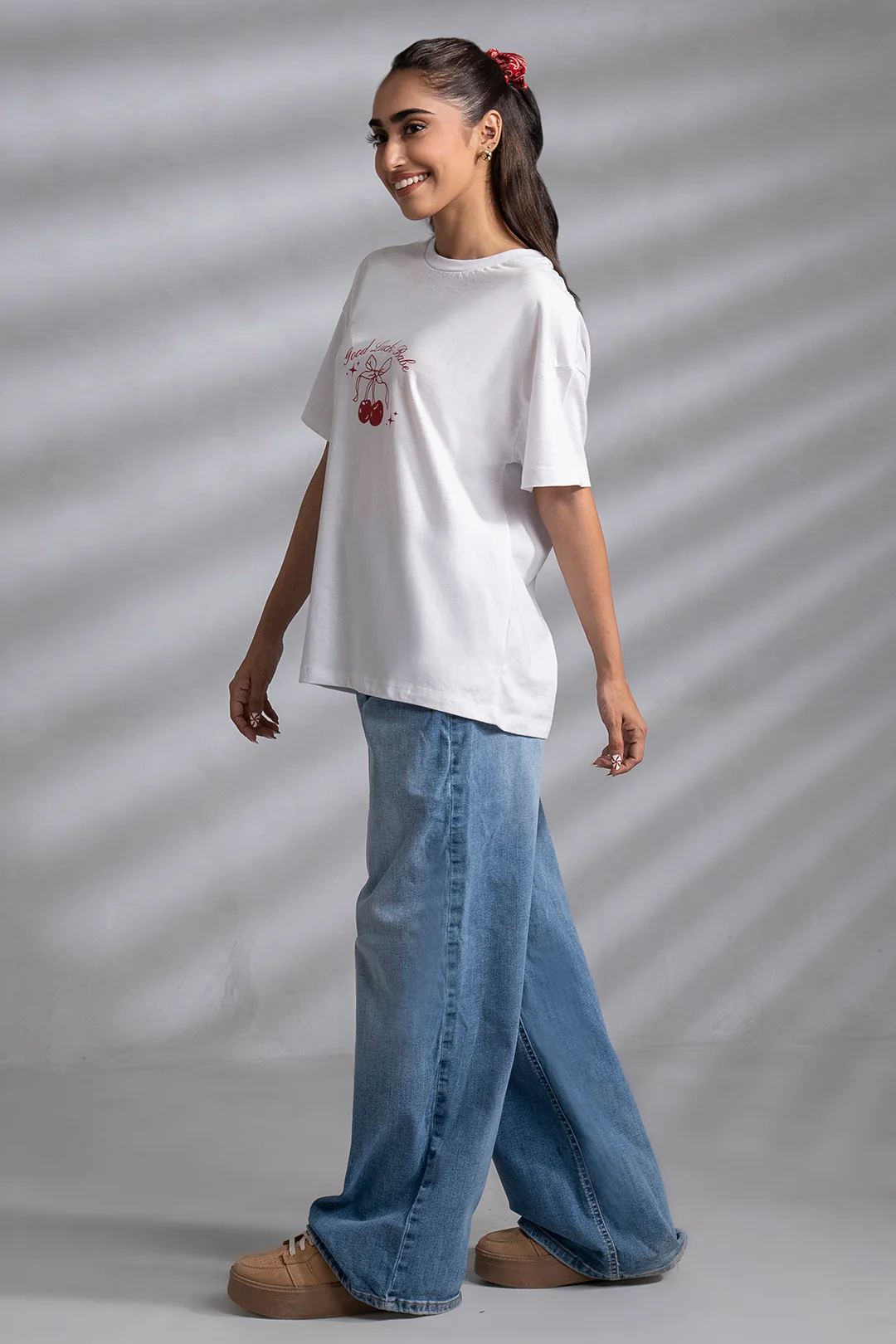 Graphic T-Shirt - 5045 - Image 5