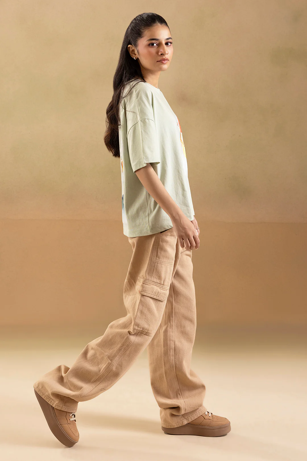Graphic T-Shirt - 5104 - Image 4