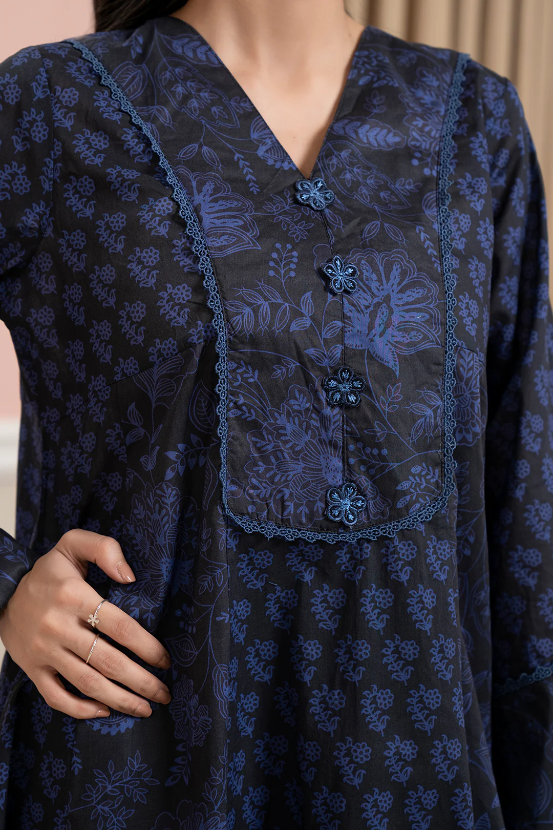 Tunics - 1542 - Image 4