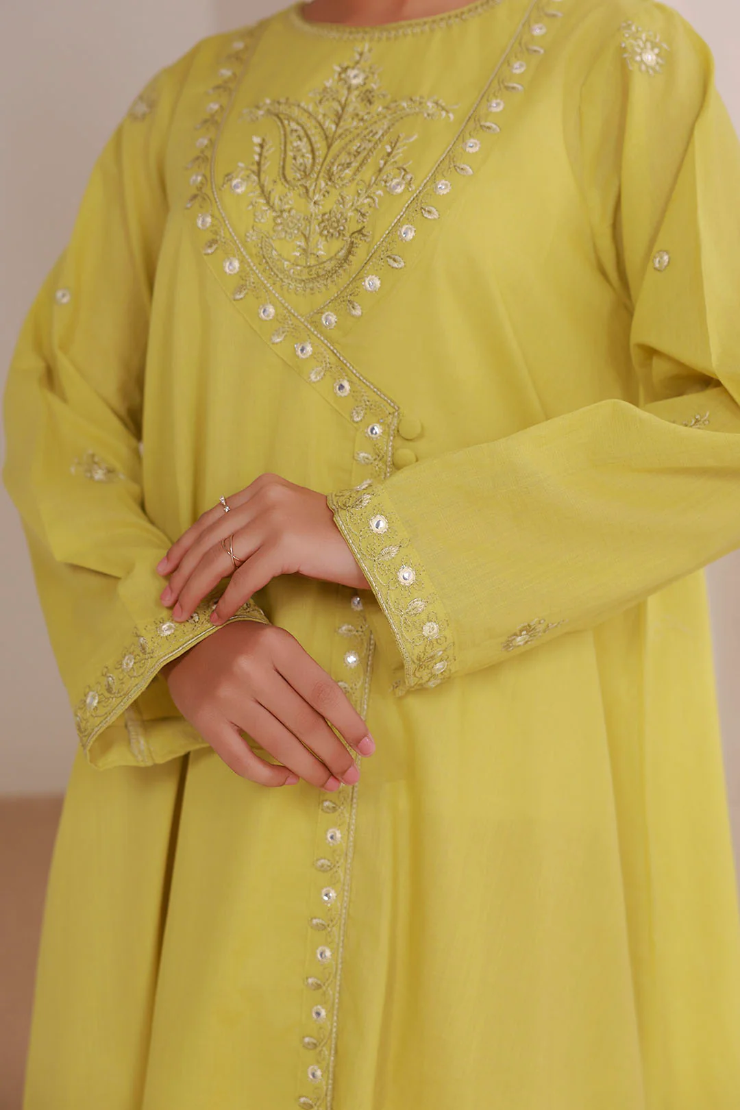 Tunics - 1570 - Image 3