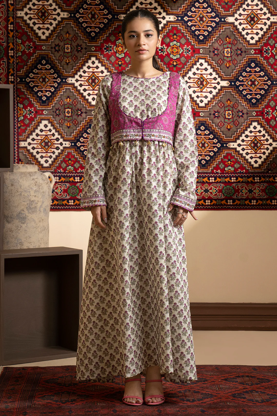Tunics - 1900