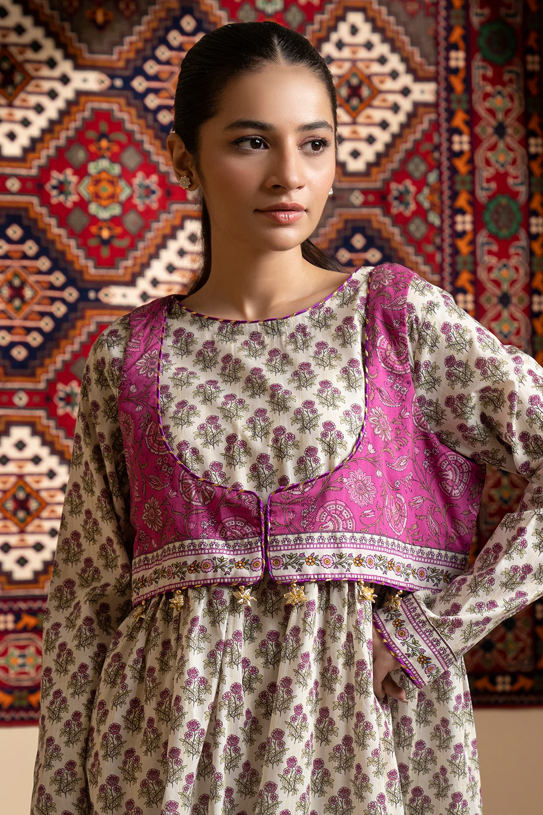 Tunics - 1900 - Image 2