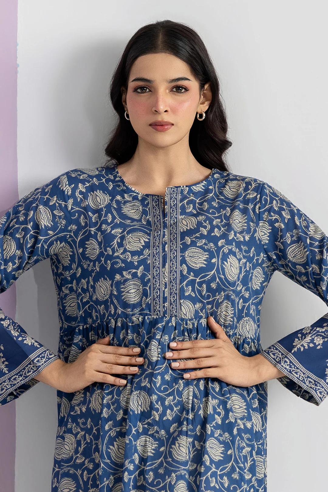 Tunics - 2042 - Image 2