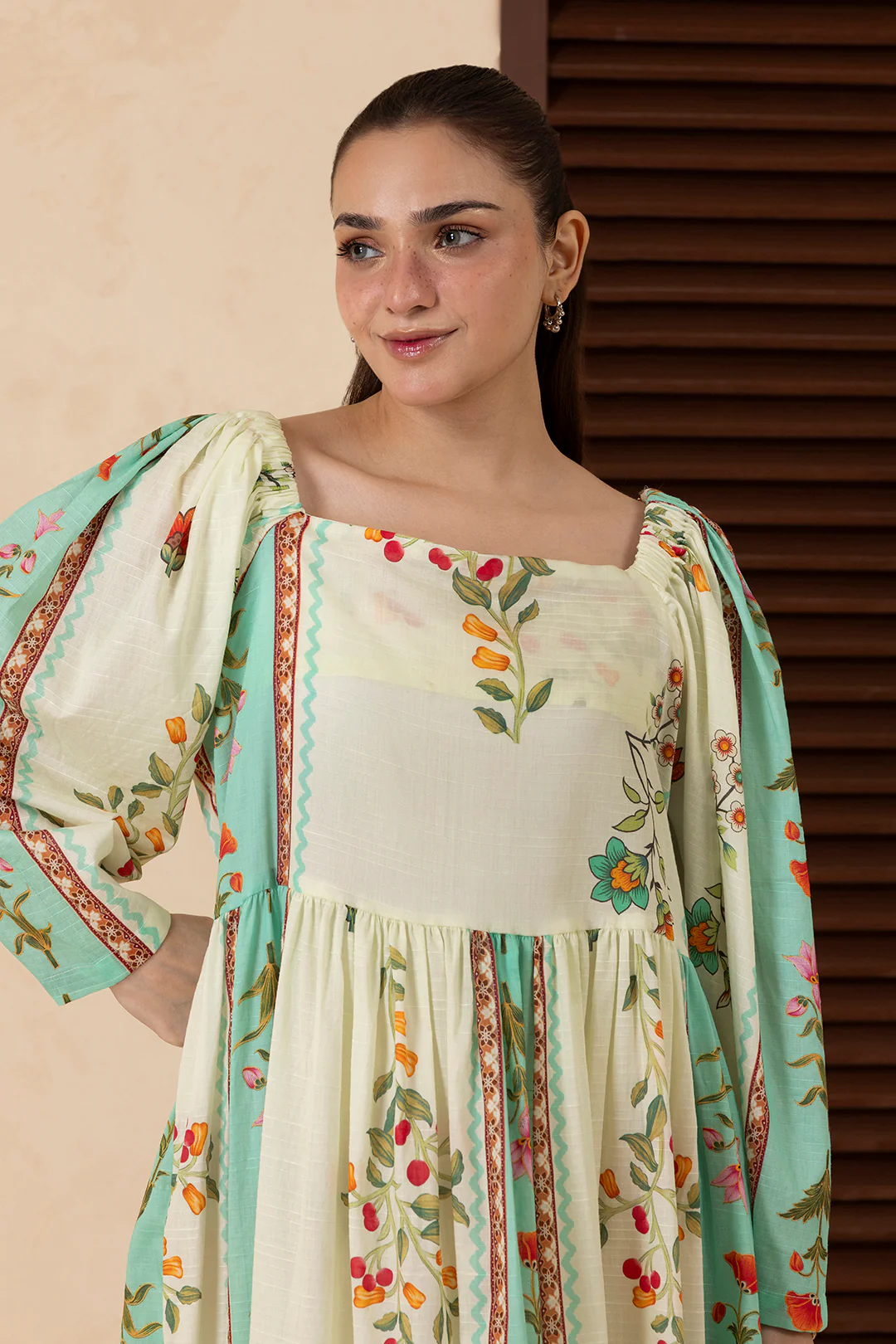 Tunics - 2045 - Image 9
